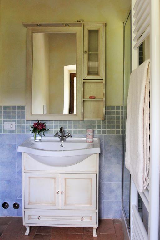 Agriturismo Casale La Palombara チェッレート・ディ・スポレート 部屋 写真