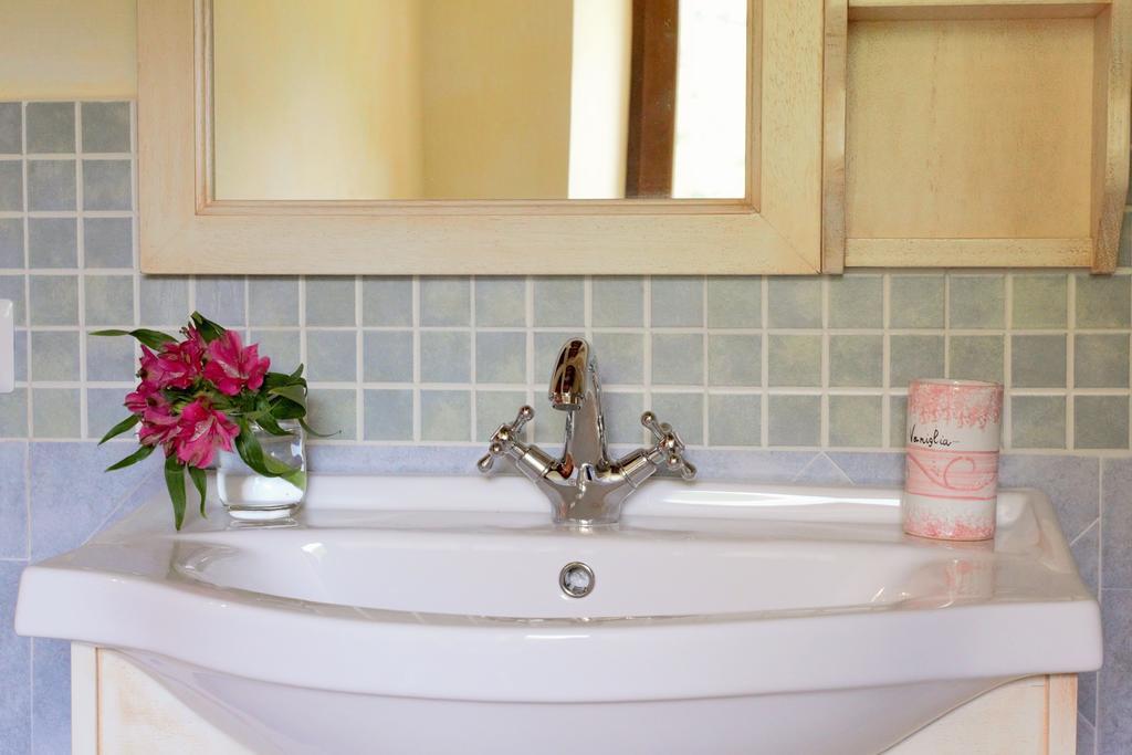 Agriturismo Casale La Palombara チェッレート・ディ・スポレート 部屋 写真